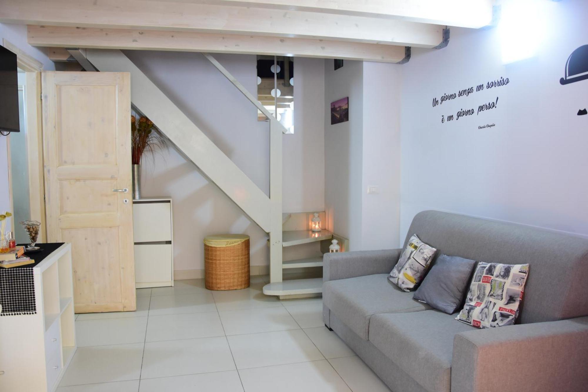 O' Vascio House Naples